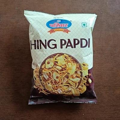 Parivar Hing Papdi (140 Gm)